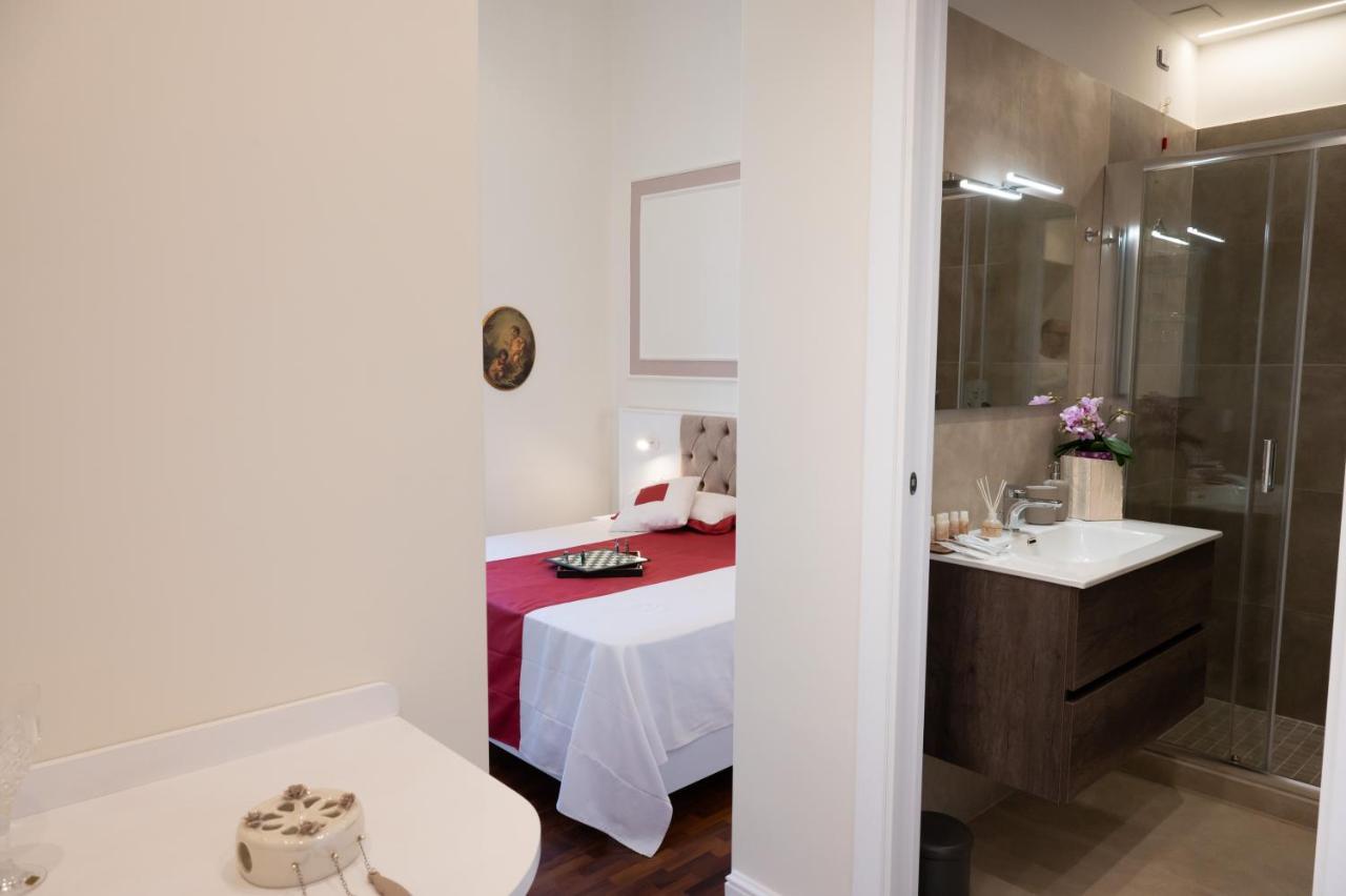 Bernini House Naples Hotell Eksteriør bilde