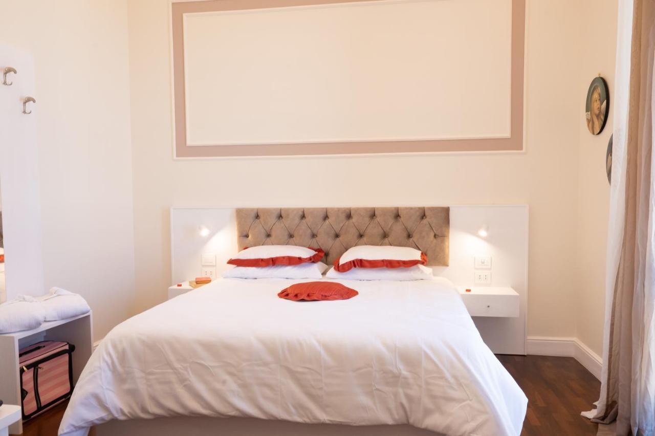 Bernini House Naples Hotell Eksteriør bilde