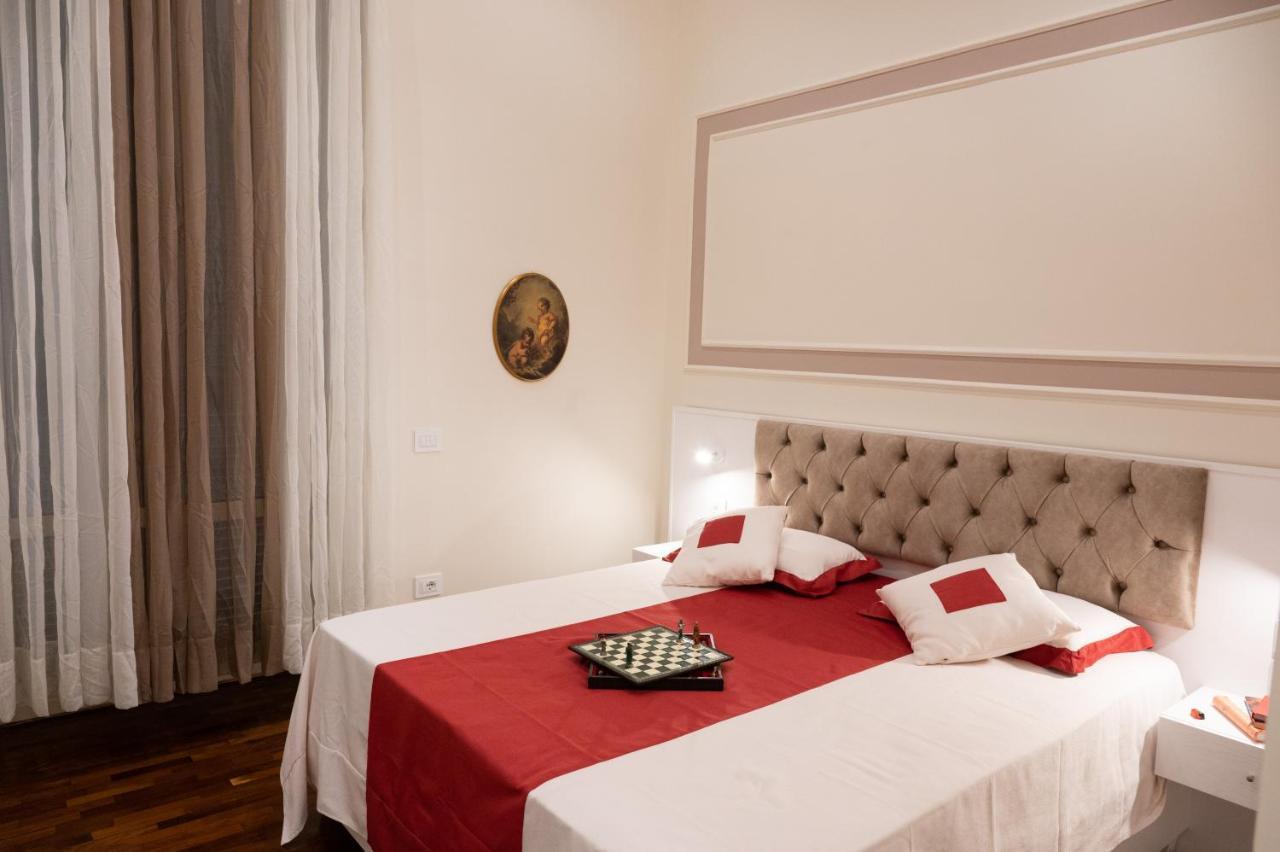 Bernini House Naples Hotell Eksteriør bilde