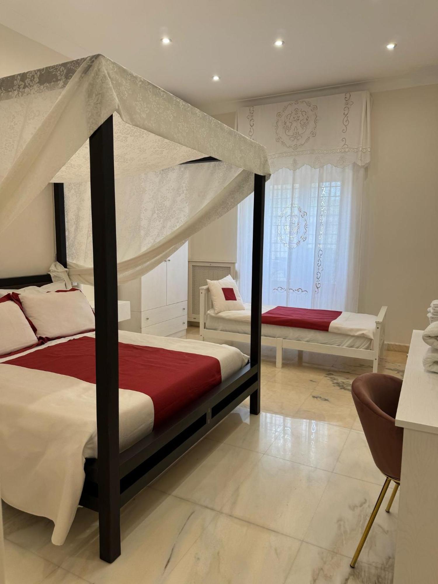 Bernini House Naples Hotell Eksteriør bilde